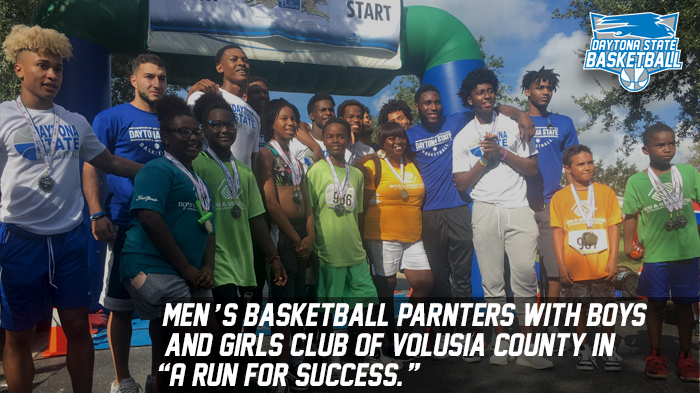 Daytona State Men’s Basketball Spend Time Mentoring and Serving the Boys and Girls Club