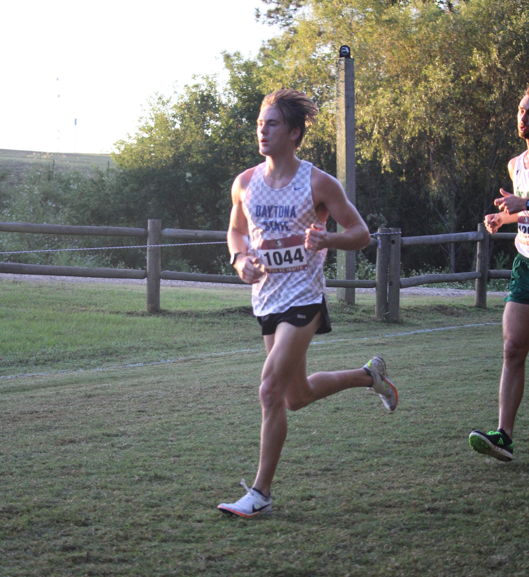 Men's Cross Country Heads to Region 8 Championships
