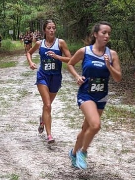 Womens Cross Country Runner Up at Alligator Lake